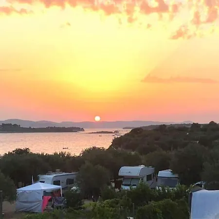 Relax Camp Campsite Pakostane