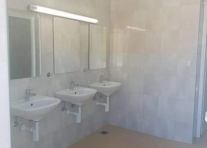 Relax Camp Кемпинг *