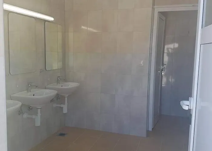 Relax Camp Кемпинг